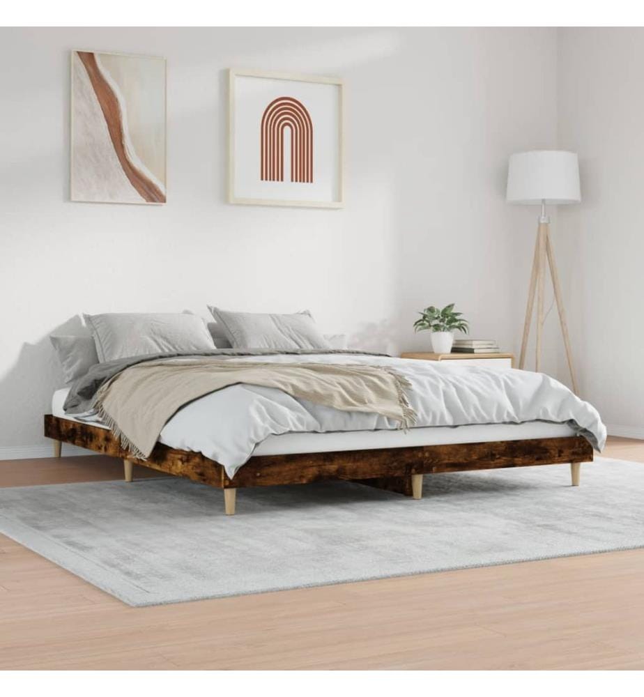 Cadre de lit sans matelas chêne fumé 140x200 cm bois ingénierie