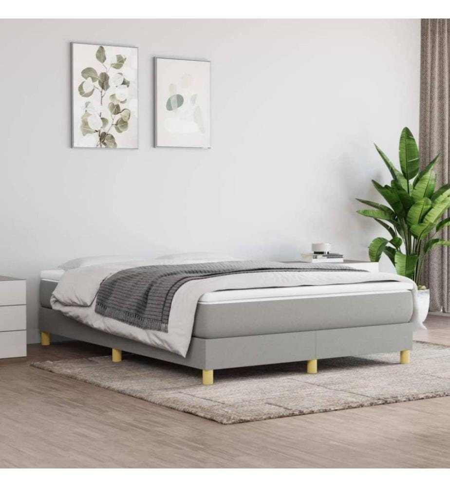 Boxspringbett mit Matratze Hellgrau 140x200 cm Stoff