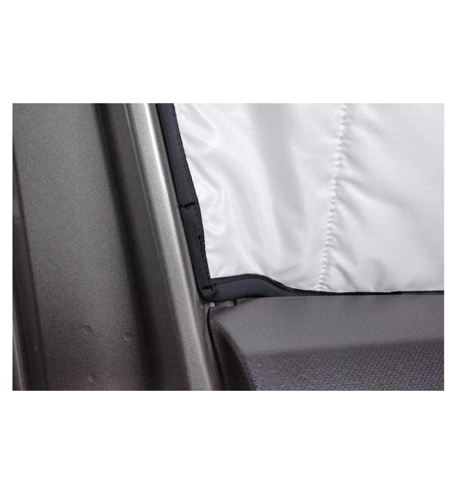 VanSpace - Isolation des vitres avant et latérales, à l'intérieur