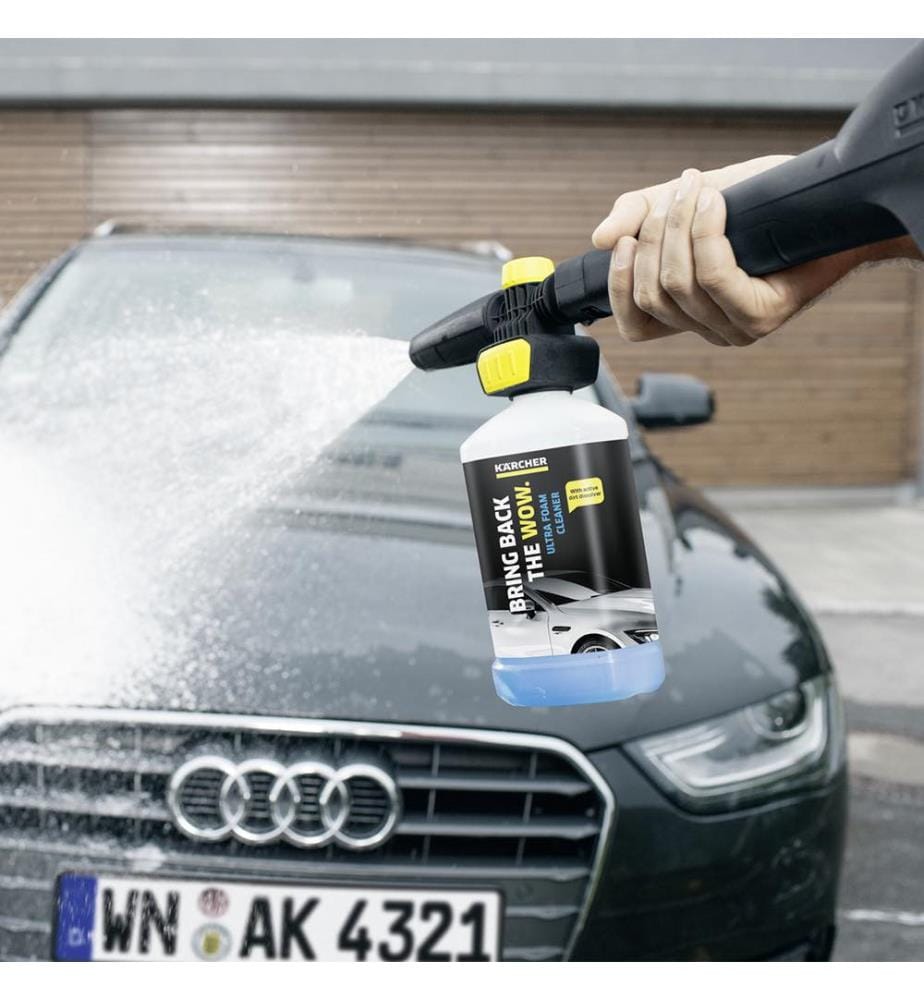 FJ 10 C Connect 'n' Clean foam nozzle with Ultra Foam Cleaner.