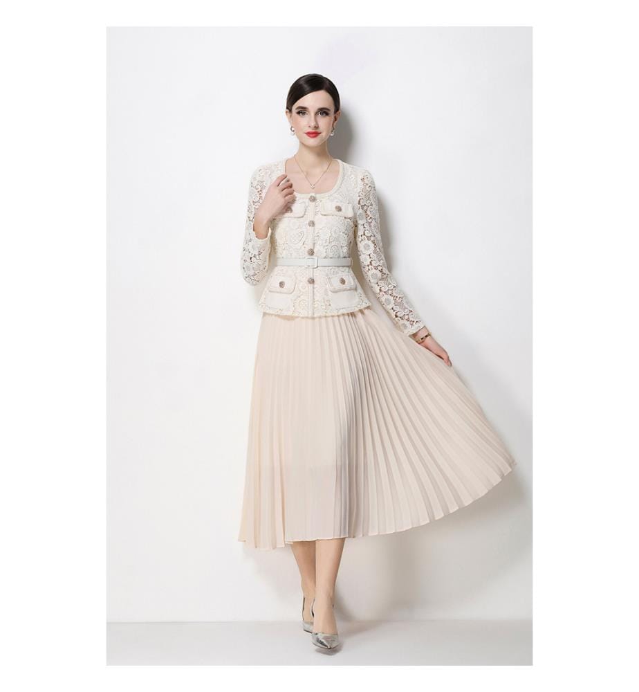 Elegantes Midikleid mit plissierter Spitze und Taillengürtel - Apricot