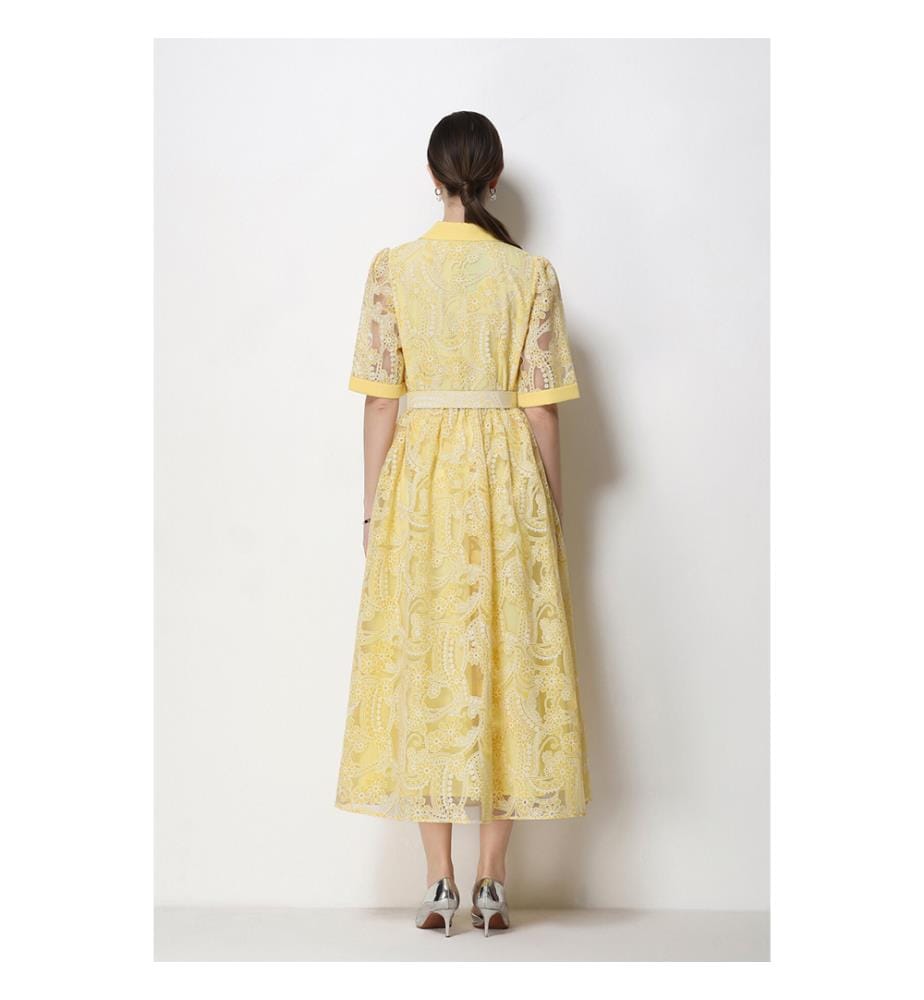 Elegantes Midikleid aus Spitze mit Taillengürtel - Gelb
