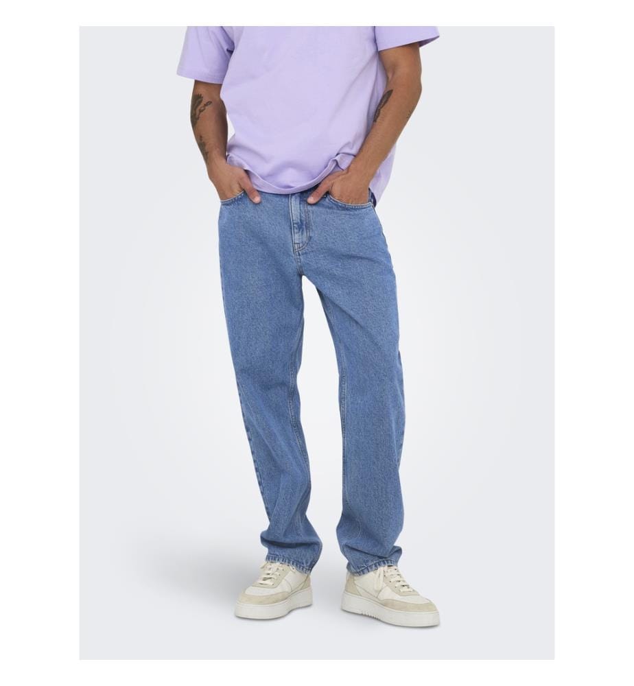 Jeans - Medium Blue Denim