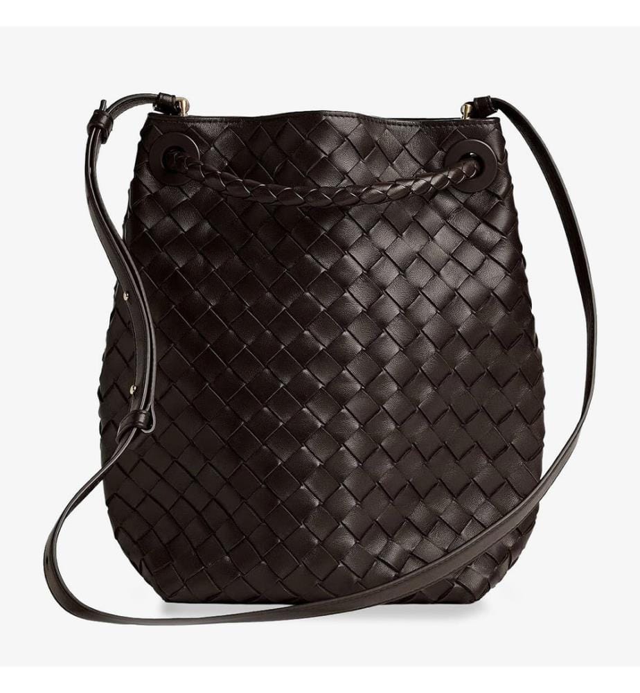 Lederhandtasche – Fondant und Messing