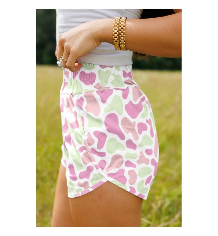 Short de sport taille haute froncé à imprimé camouflage vert
