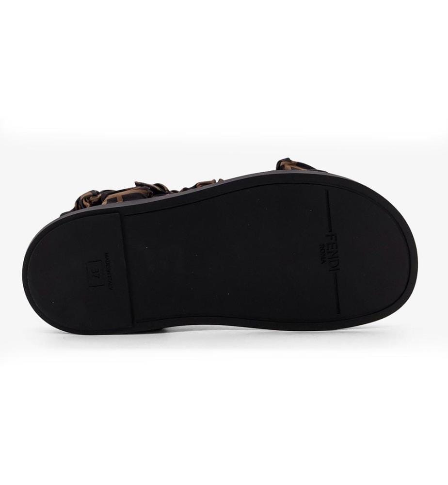 Sandalen „Feel“ aus elastischem Satin – Braun und Schwarz