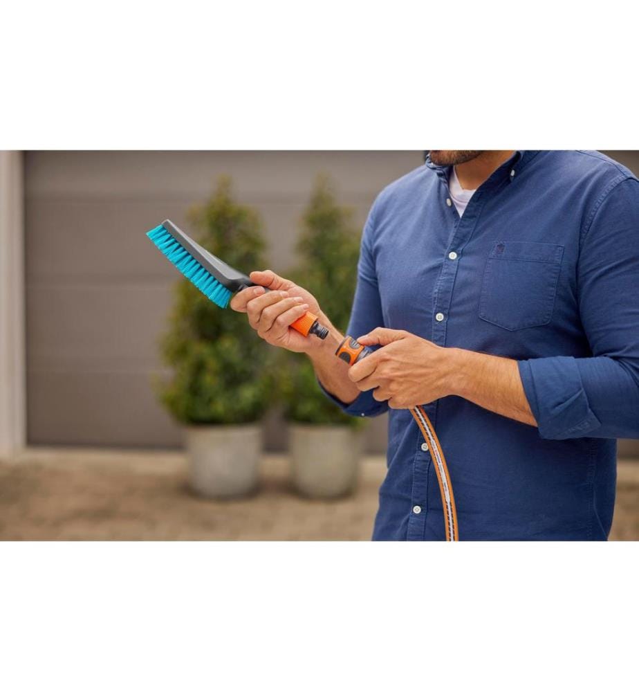 GARDENA - Brosse à main Cleansystem S hard