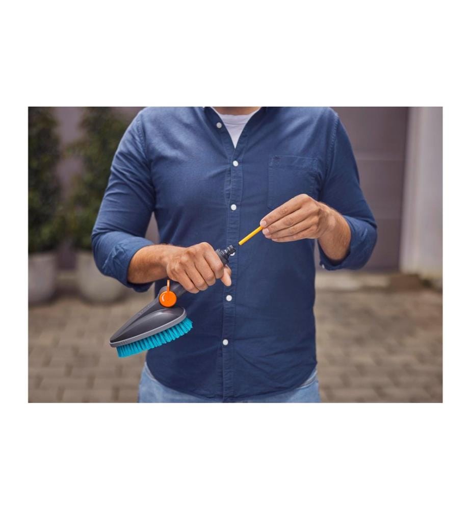 GARDENA Cleansystem Hand Brush M Hard