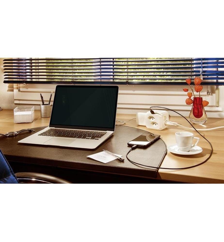 STEFFEN - Steckdosenwürfel CUBE 8x T13 + 1x USB-C PD 18 W, Weiss