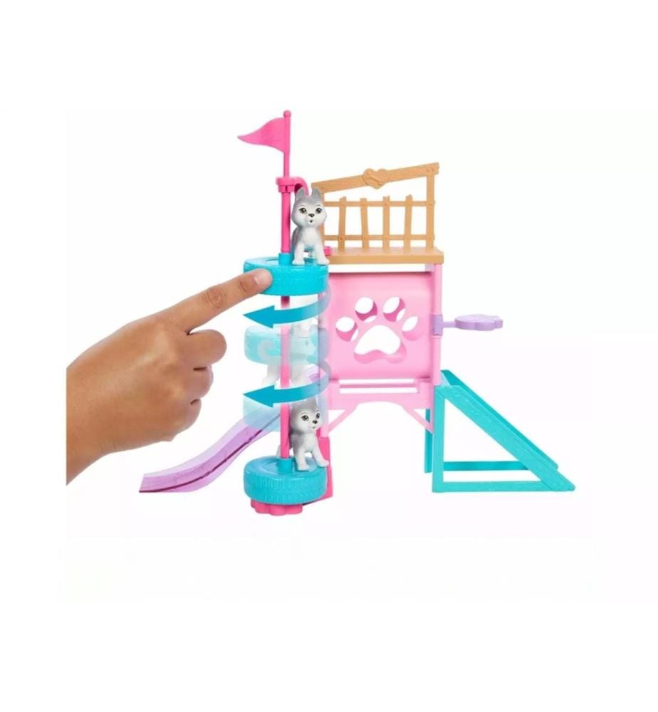 MATTEL Barbie-Puppe und Hindernisparcours-Set