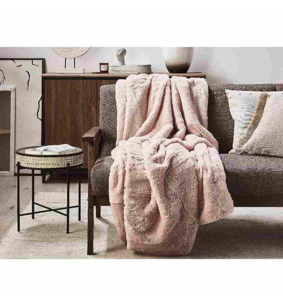Plaid Couvre Lit Polaire Doublé 150 x 200 cm en Tissu Rose Clair Ultra Doux au Toucher Idéal pour Habiller un Canapé ou Comme Couverture