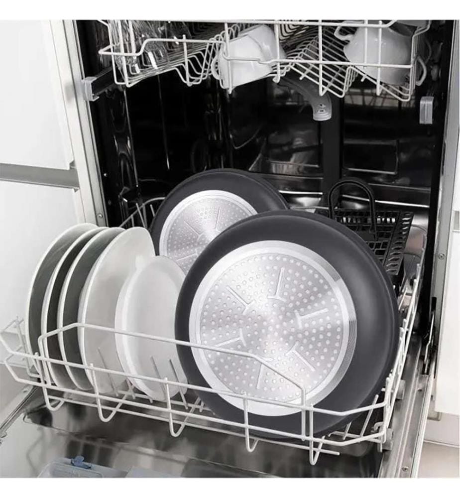 Cookware - 16 Pieces