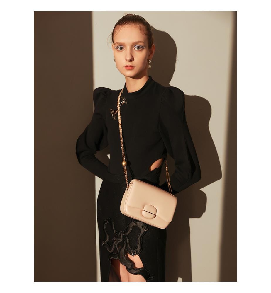 Strukturierte Schnallen-Tasche - Nude