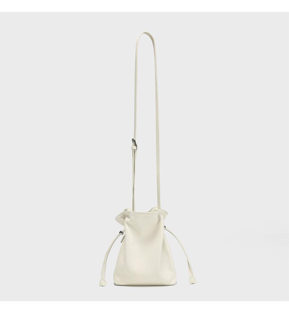 Borsa a secchiello in pelle morbida - Bianco