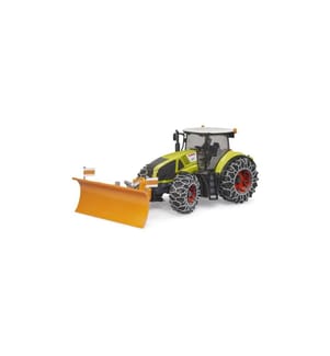 Traktor mit Planierschild und Schneeketten