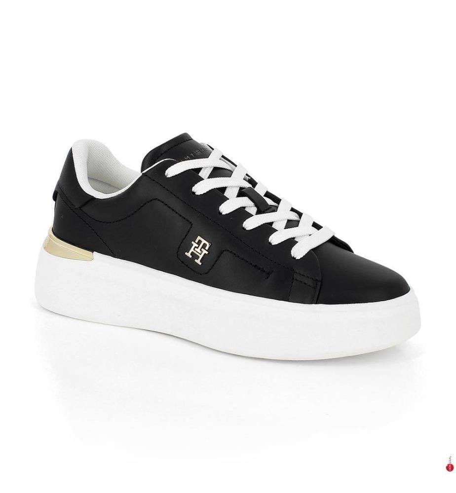Sneakers - Weiss und Schwarz