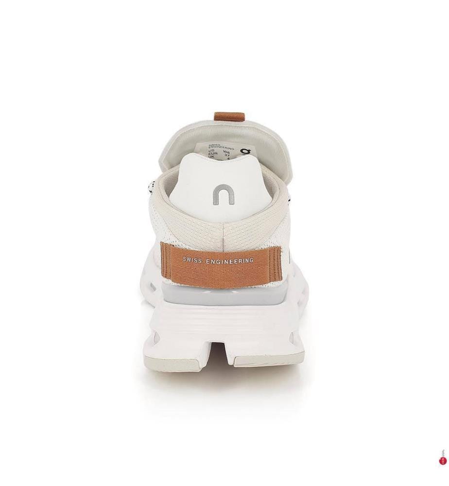 Cloudnova Running Sneakers - Weiss und Hellbraun