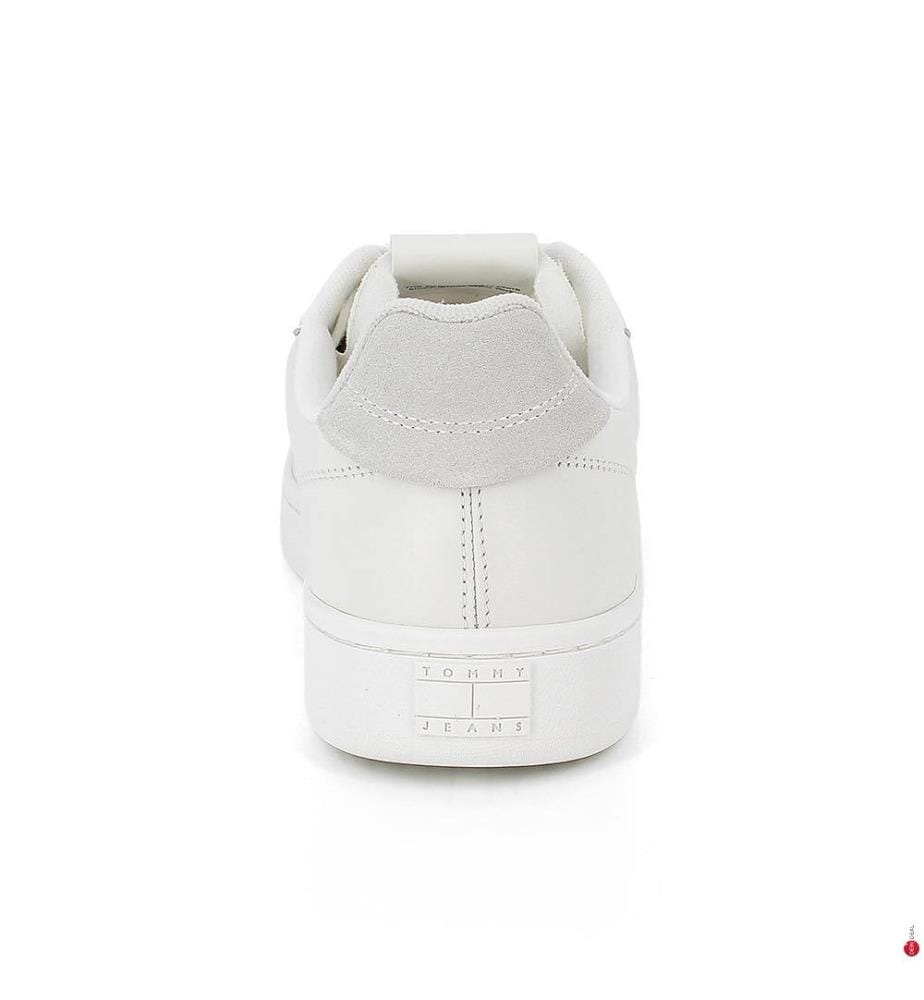 Sneakers – Weiss