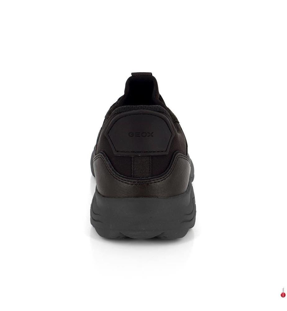 Sneaker – Schwarz