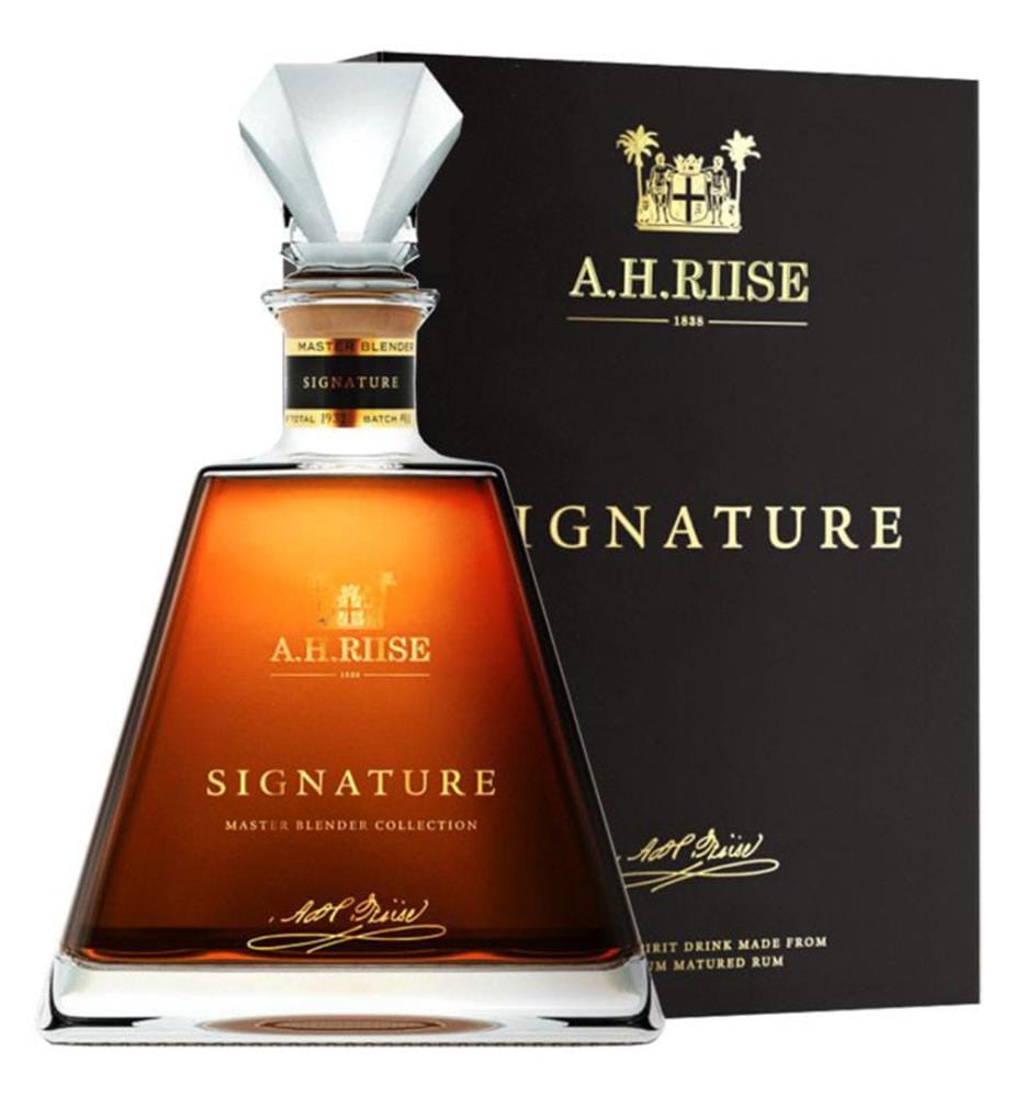 A.H. Riise Signature Master Blender Collection Rum - 70 cl