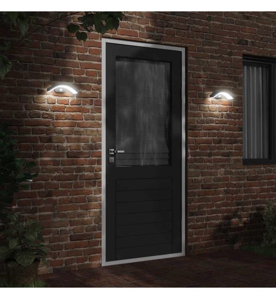LED-Aussenwandleuchte mit Sensor Schwarz Aludruckguss