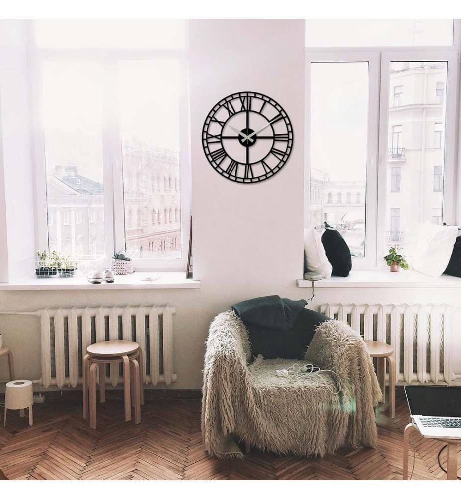 Decorative metal wall clock - Black