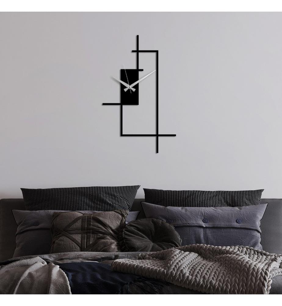 Decorative metal wall clock - Black