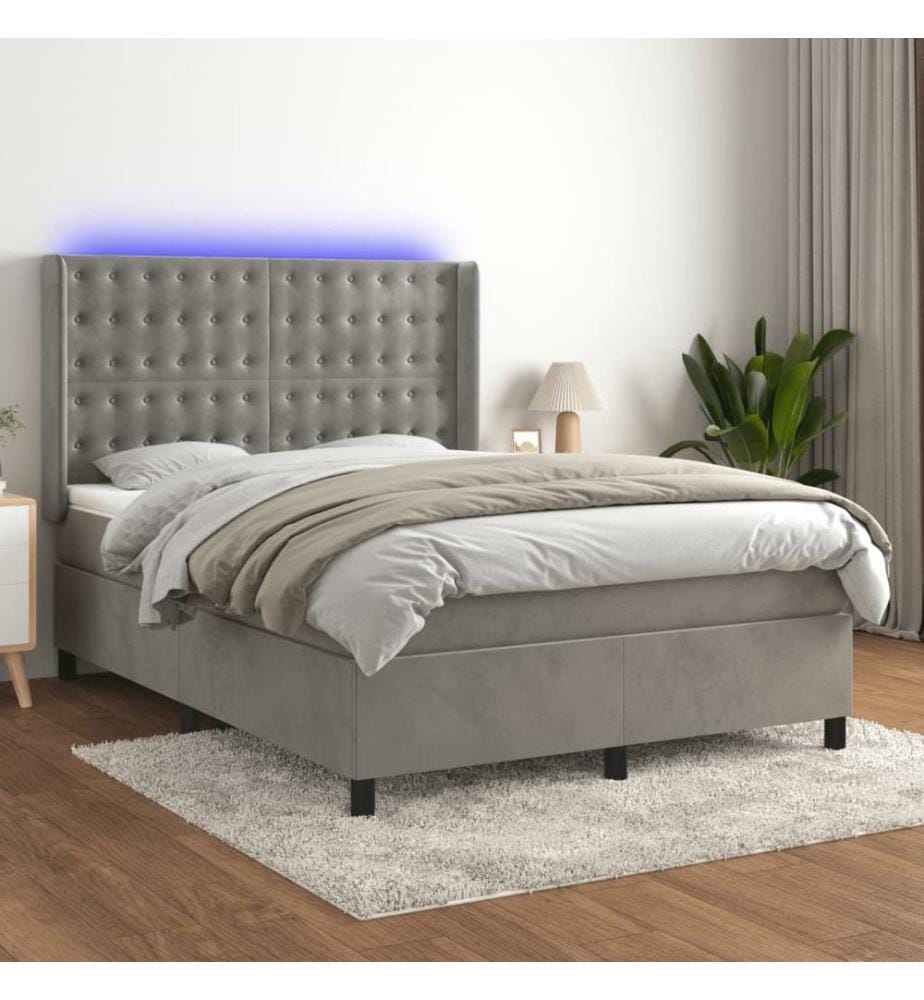 Boxspringbett mit Matratze & LED Hellgrau 140x200 cm Samt