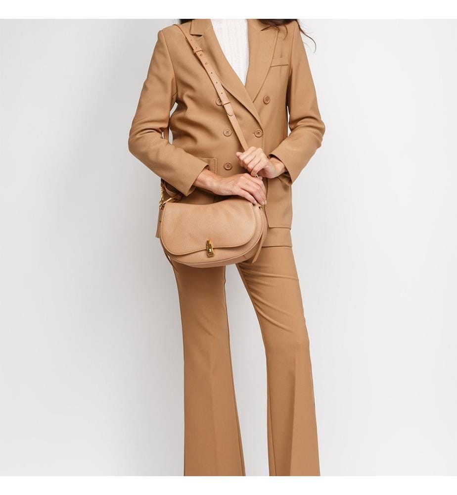 Magie Umhängetasche - weiche Handtasche aus genarbtem Leder - Nude