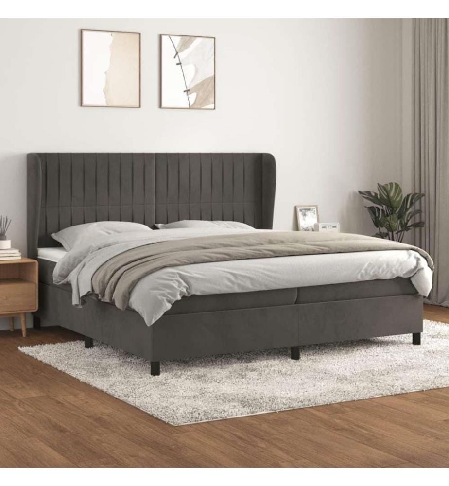 Boxspringbett mit Matratze Dunkelgrau 200x200 cm Samt