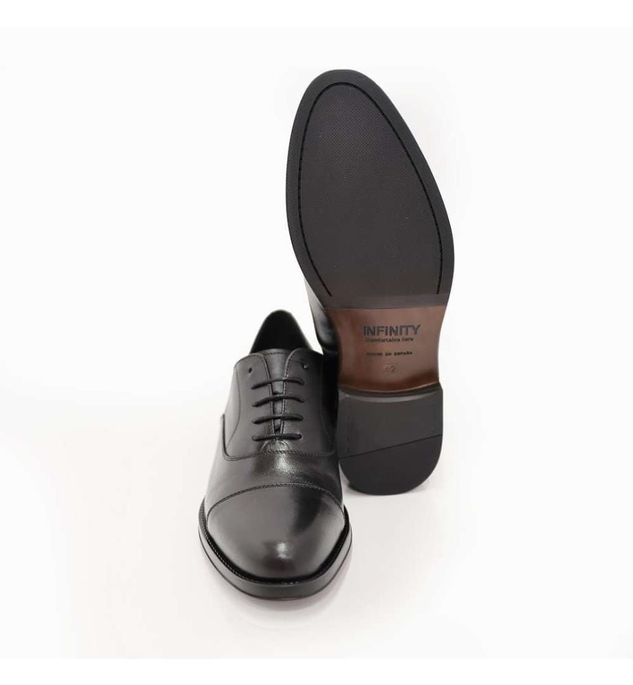 Oxford en cuir noir
