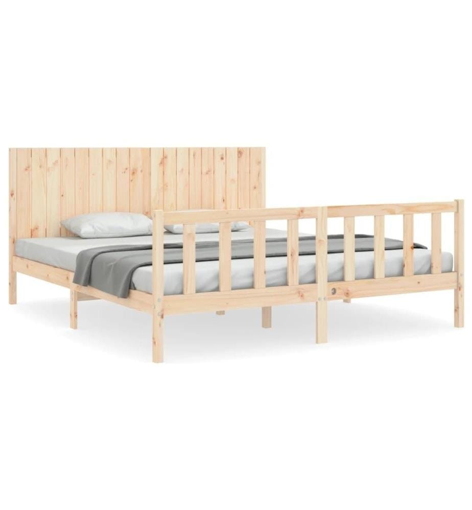 Massivholzbett mit Kopfteil