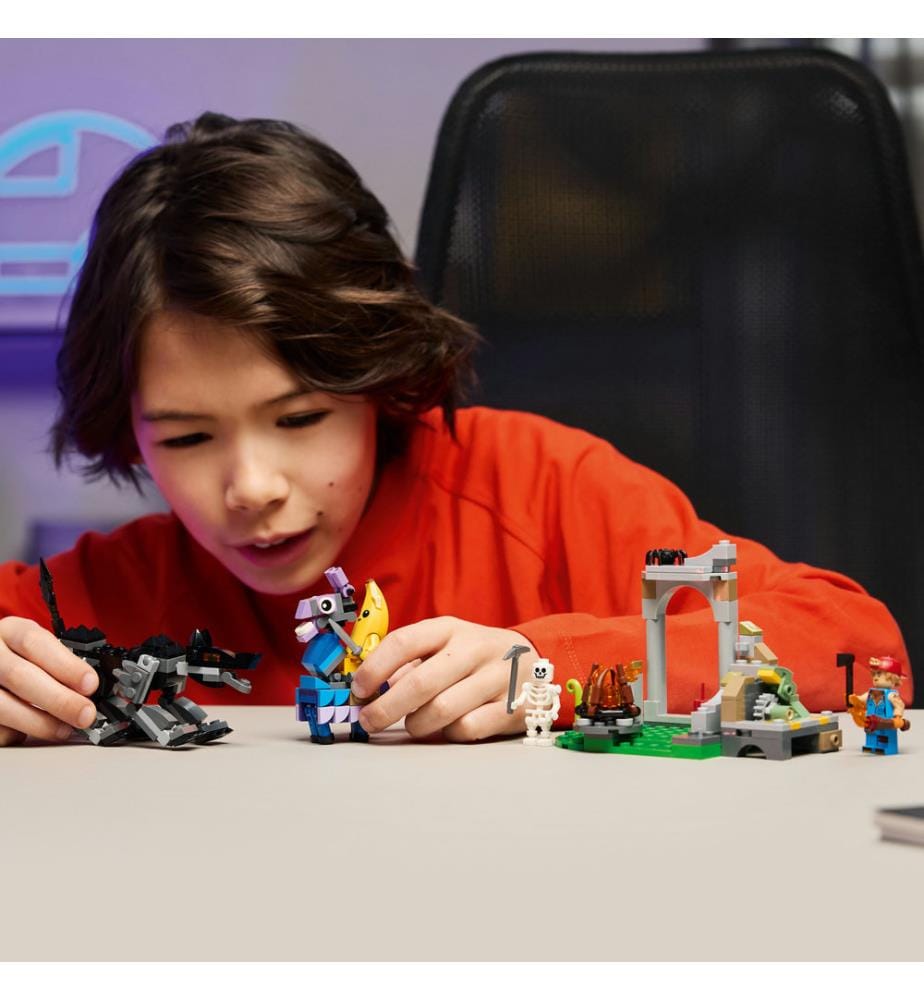 LEGO® 77075 - Das Lager von Schali und der Zündkerzenkünstlerin