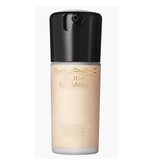 Studio Radiance Serum Powered Foundation #C4 30ml