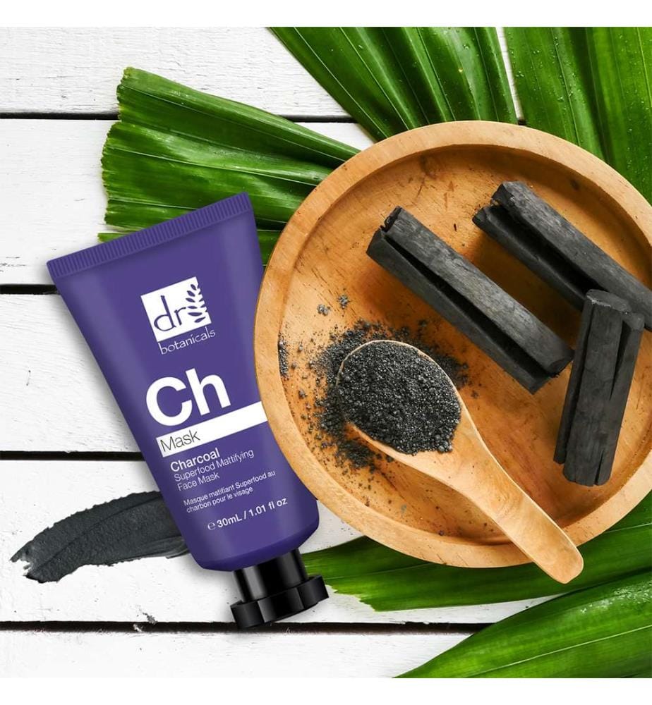 Aktivkohle Superfood Mattierende Gesichtsmaske - 30 ml