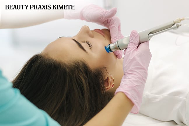 HydraBeauty-Gesichtsbehandlung