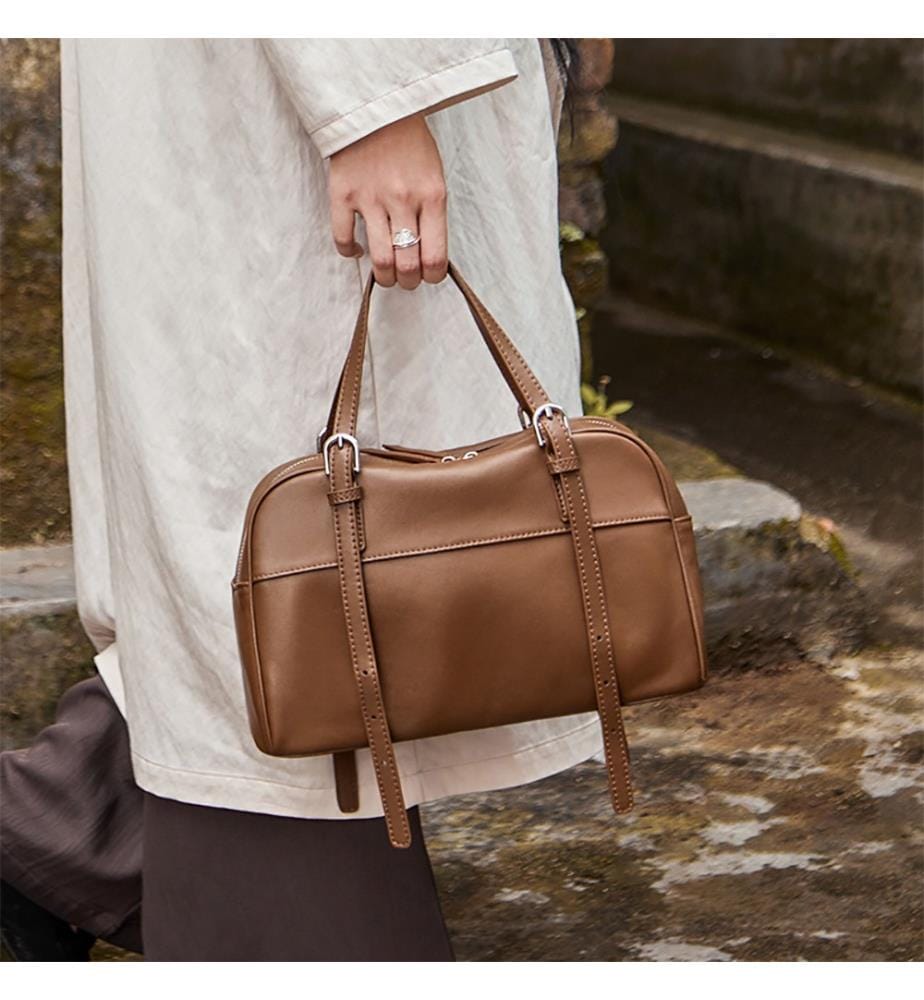 Bowling-Schultertasche aus Vintage-Leder - Camel