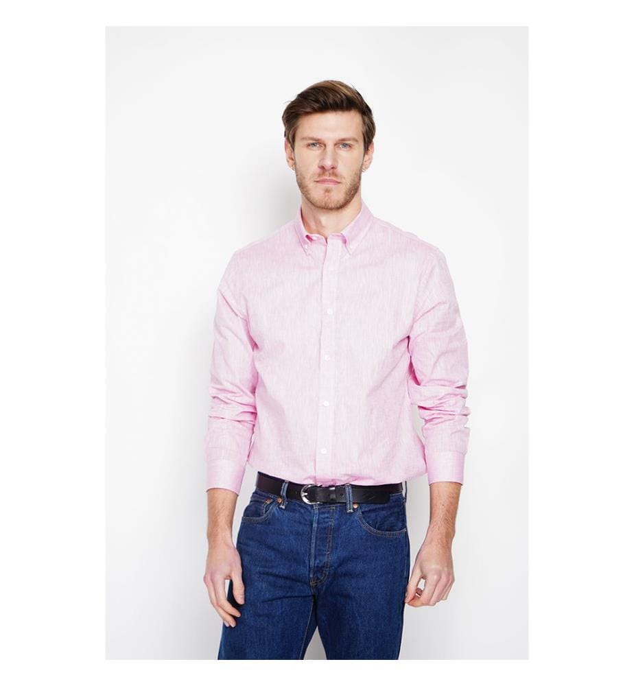 Hemd mit geradem Schnitt, klassischem Kragen und abgerundeter Manschette - Rosa