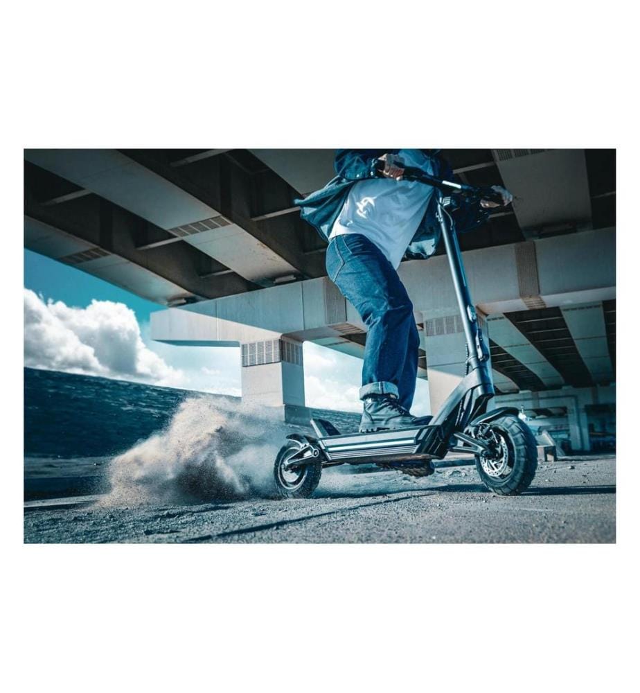 Acer E-Scooter Predator Thunder Schwarz / 20 km/h