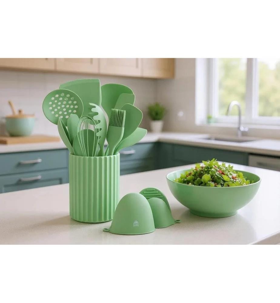 Set di 15 utensili da cucina in silicone IVAR - Verde