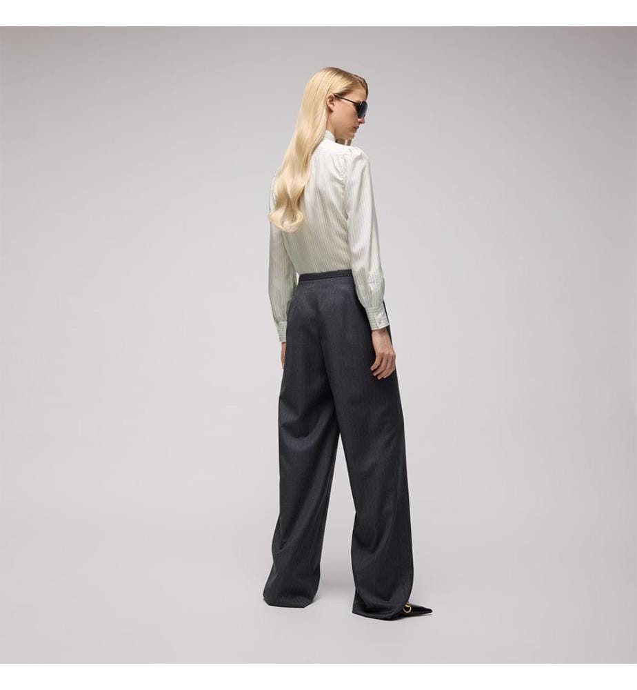 Chemise en soie à rayures avec noeud - Blanc et bleu clair