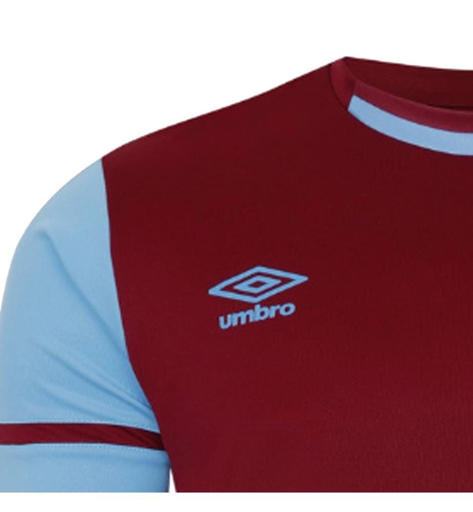 Umbro - "Cavelle" T-Shirt für Herren