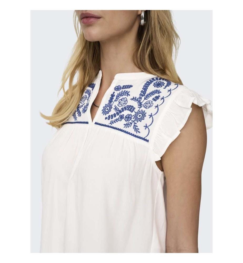 Top - Cloud Dancer Blue Emb