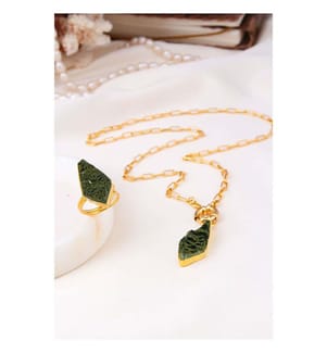 Forest Quartz Necklace and Ring Set - Green
