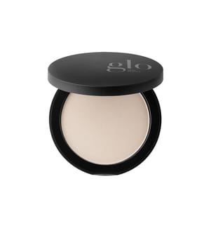 Glo Skin Beauty Perfecting Powder translucent