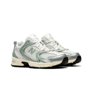 Sneaker 530 – Silber und Grün