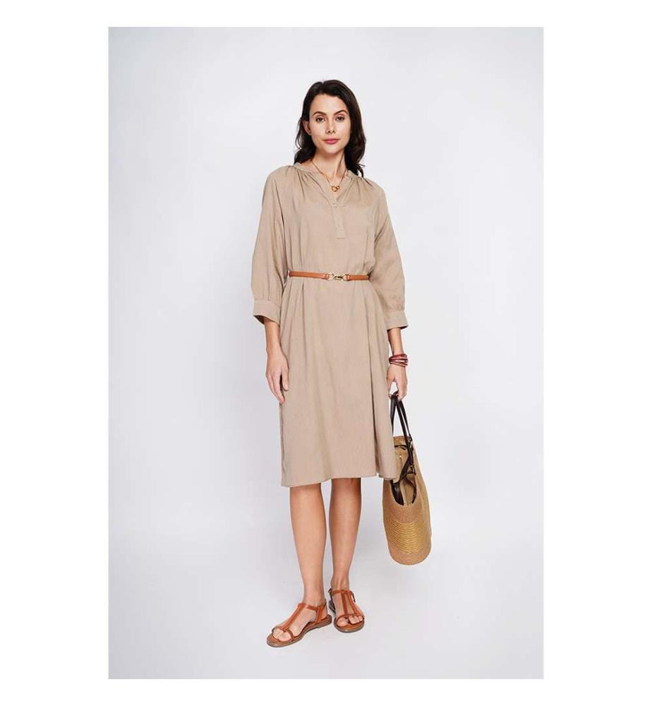 Robe longue évasée, boutonnée sur le devant et à manches longues - Camel