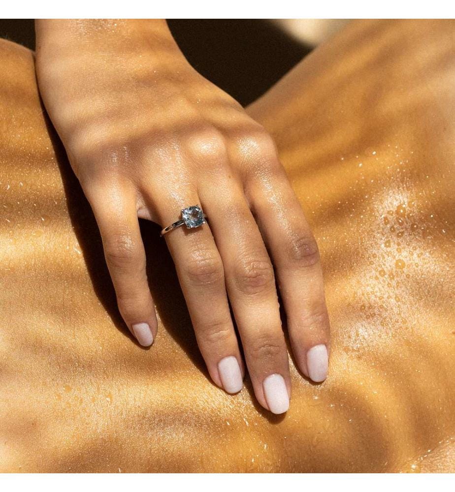 Bague Topaze Unique Topaze - Or Blanc 375/1000