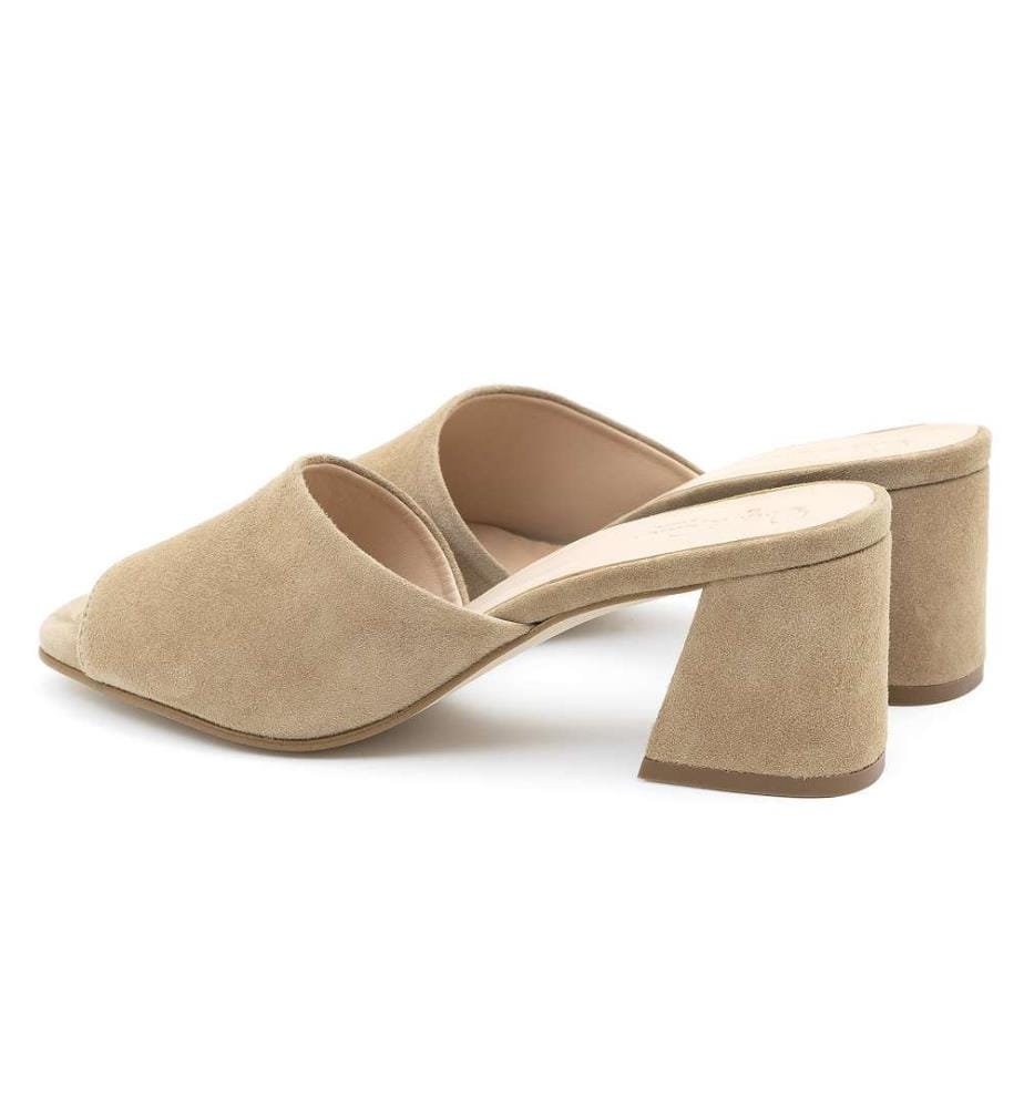 Sandalen mit Anis-Absatz - Arena