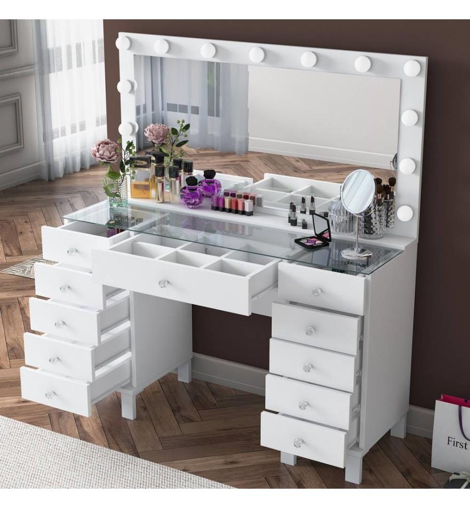 Make-Up Table - White